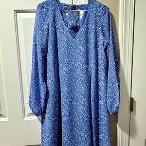 I.N.C. International Concepts® breezy shift dress features a bow-detail back